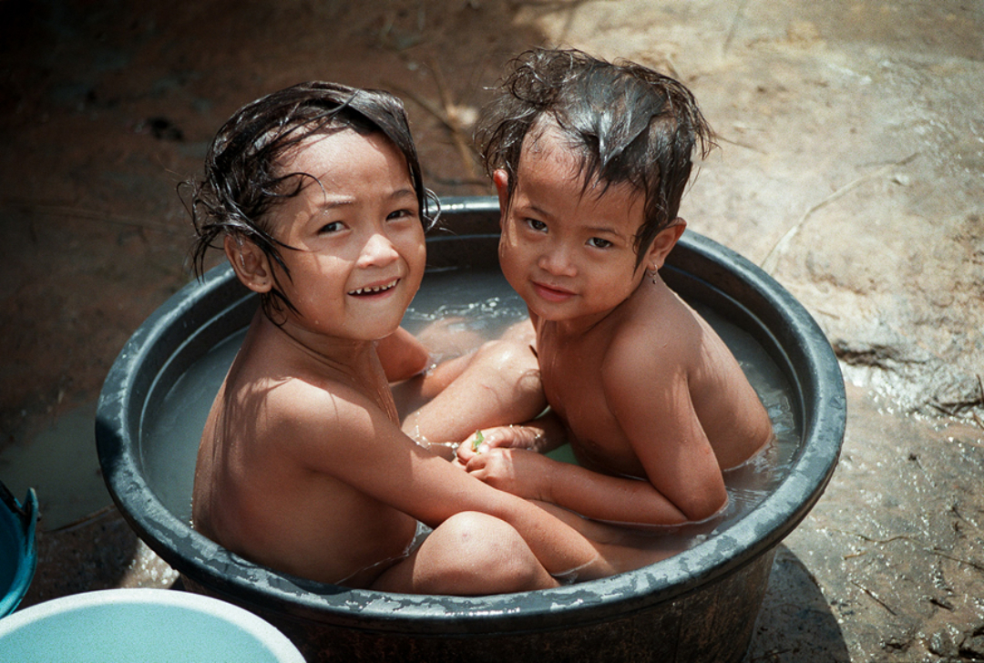 Mejora de la provisión de agua y el saneamiento en 10 guarderías de Tailandia
