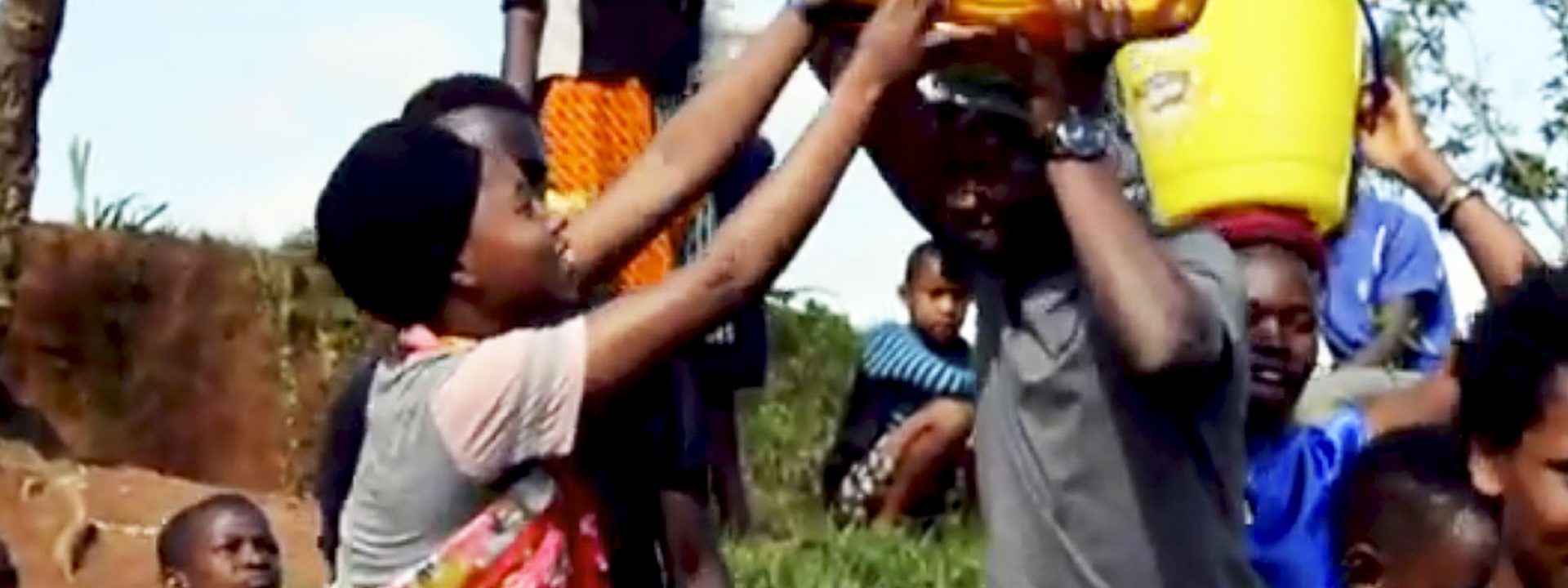 Celebración por el agua, celebración por la vida