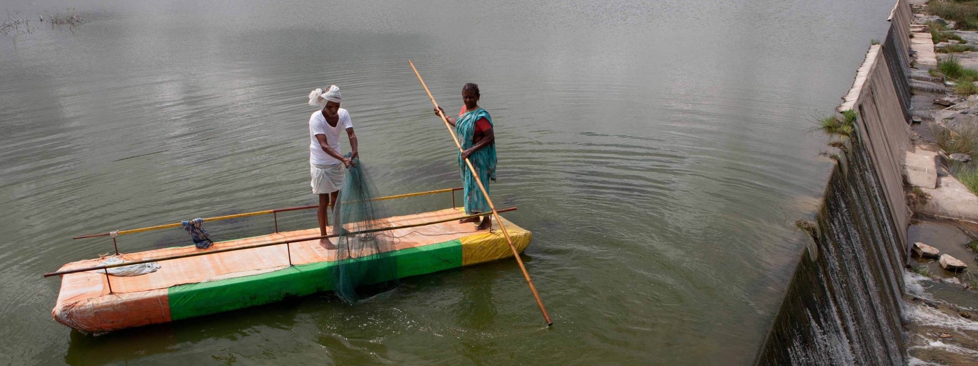 Small reservoirs, a chance for life