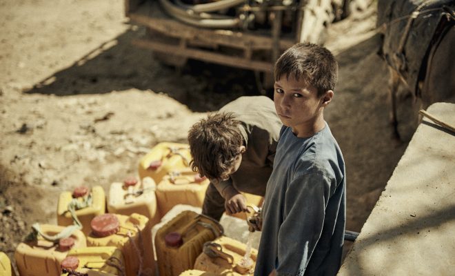 Nomads in the steppe, sedentary people in the city