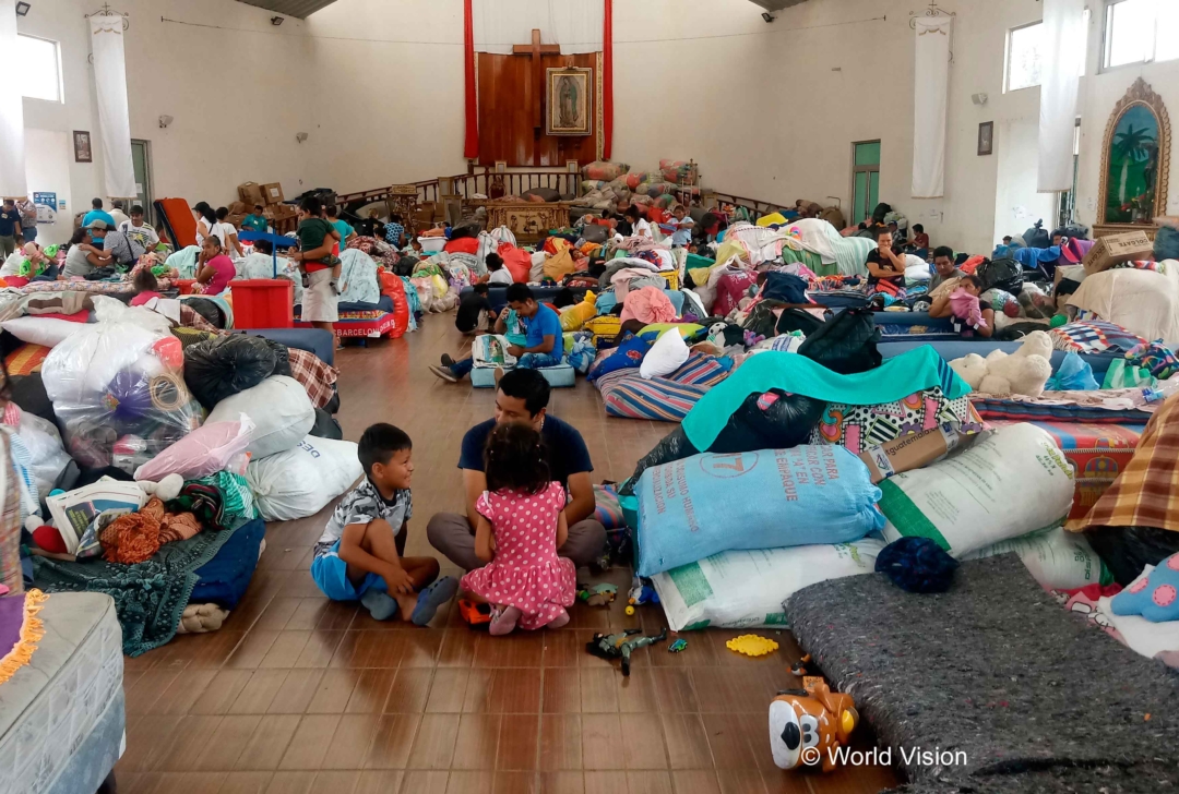 Rehabilitación del sistema de agua dañado por la erupción del volcán de Fuego en Siquinalá, Guatemala