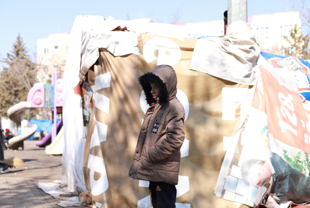 Kits de higiene para familias afectadas por el terremoto en Gaziantep, Turquía