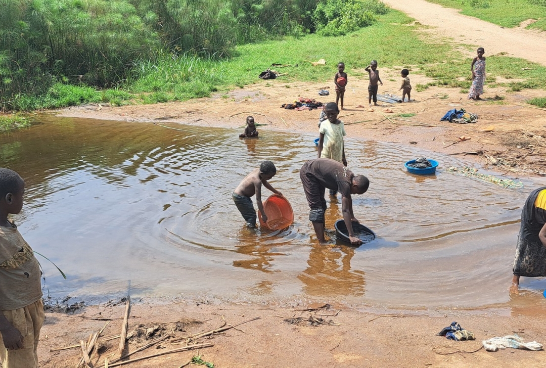 Construction of a piped water system at Mahega Primary School in Rwamwanja Settlement, Uganda