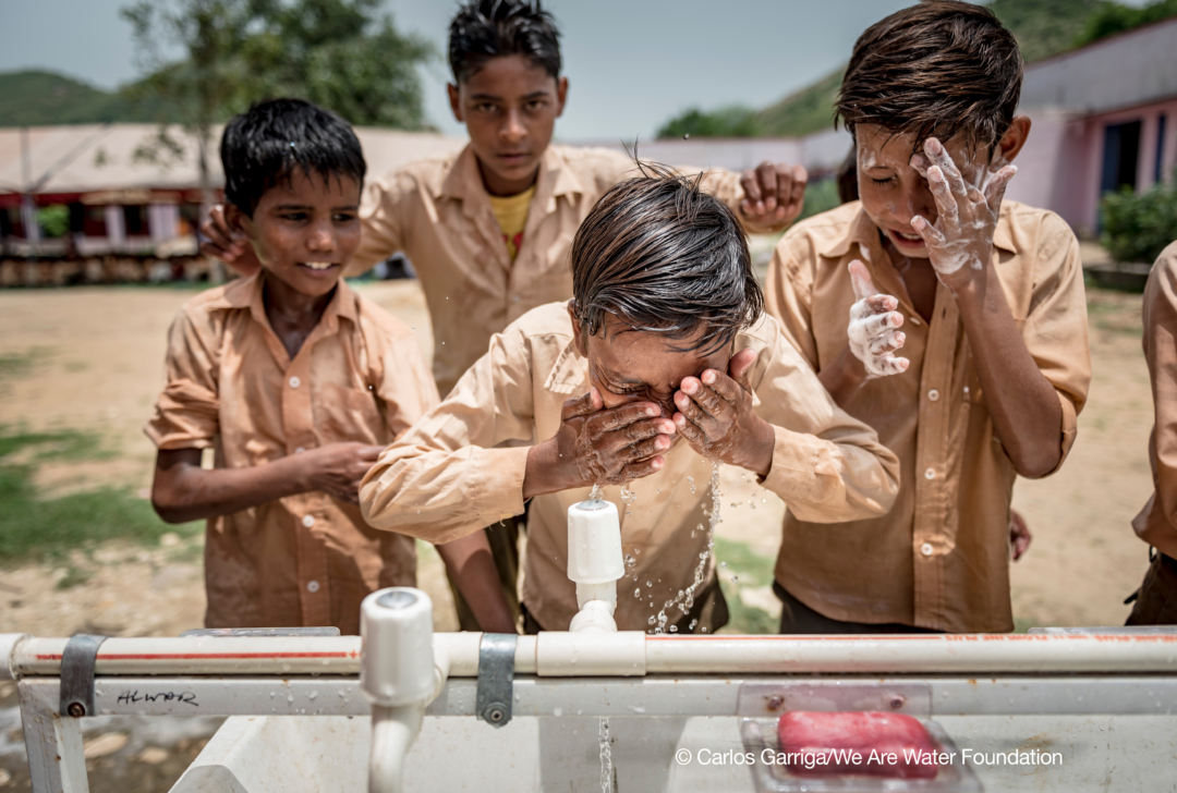 Instalaciones de saneamiento escolar para niñas estudiantes en Alwar (Rajasthan), Chennai y Ranipet / Vellore (Tamil Nadu), India