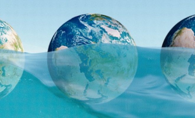 El agua inclina la Tierra