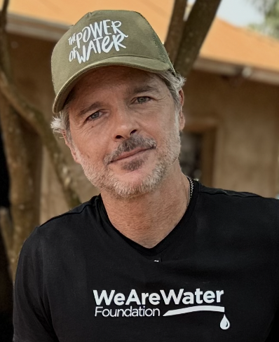 Imagen We Are Water