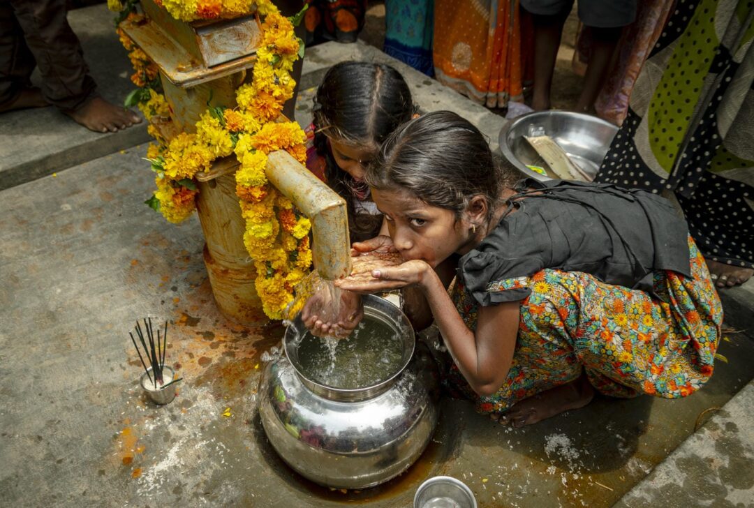 Agua, saneamiento y educación en higiene en dos escuelas de Alwar